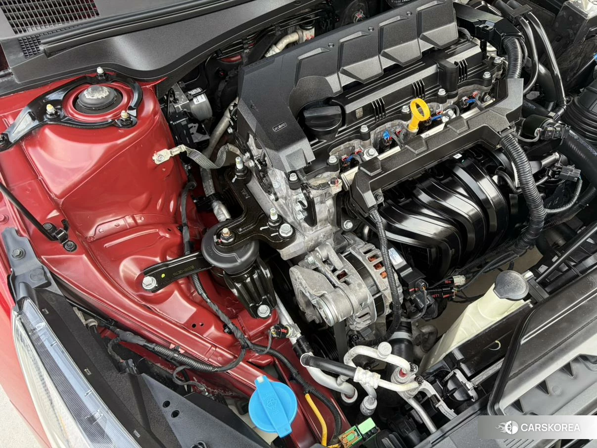 Hyundai Elantra id 4454230 из Китая 18