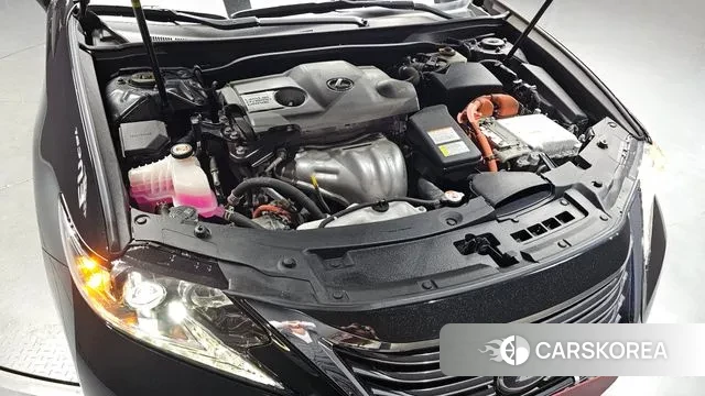 Lexus New ES300h id 3375293 из Кореи 16