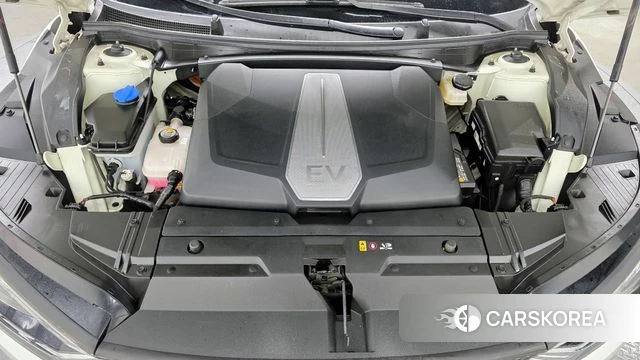 Kia EV6 id 3891482 из Кореи 16