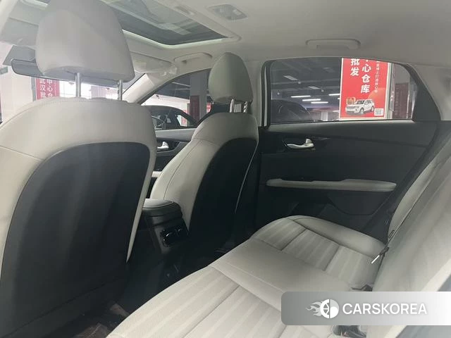 Kia K3 id 4026813 из Китая 8