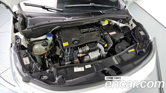 Peugeot 2008 id 2238821 из Кореи 16
