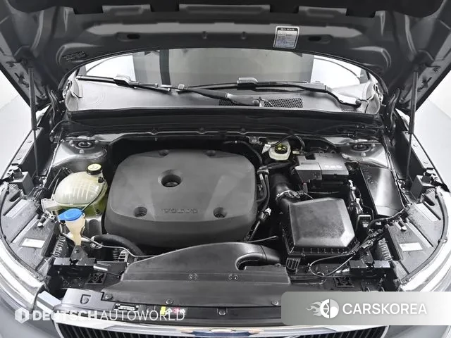 Volvo XC40 id 2991023 из Кореи 16