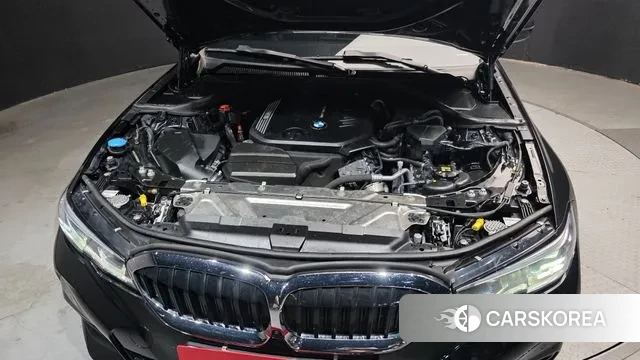 BMW 3 Series (G20) id 3665833 из Кореи 16