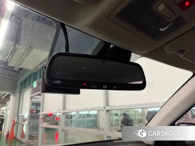 Hyundai Venue 2021 Белый из Кореи, фото 6