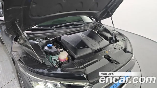 Kia EV6 id 2863050 из Кореи 16