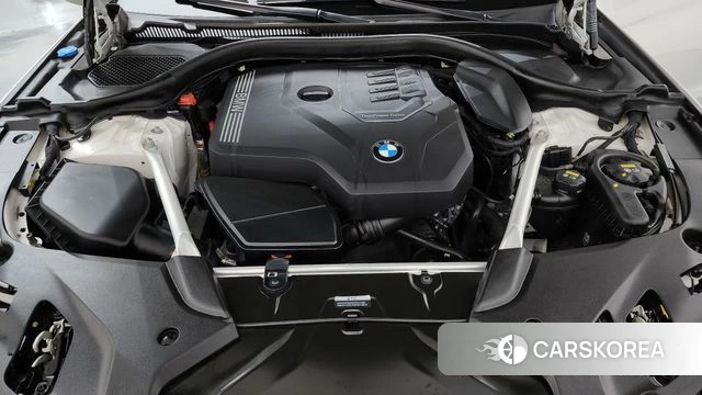 BMW 5 Series (G30) id 4779127 из Кореи 30