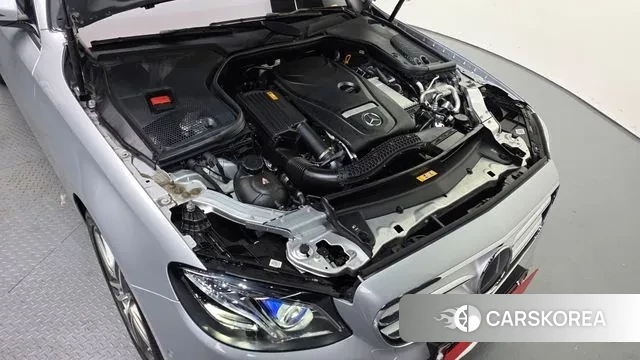 Mercedes-Benz E-Class W213 id 3713392 из Кореи 16