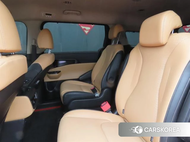 Kia Carnival 4th generation id 3936121 из Кореи 16