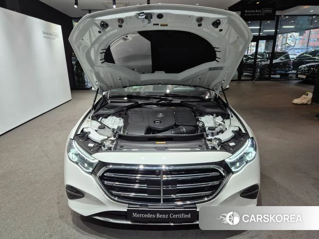 Mercedes-Benz E-Class W214 id 3963196 из Кореи 16