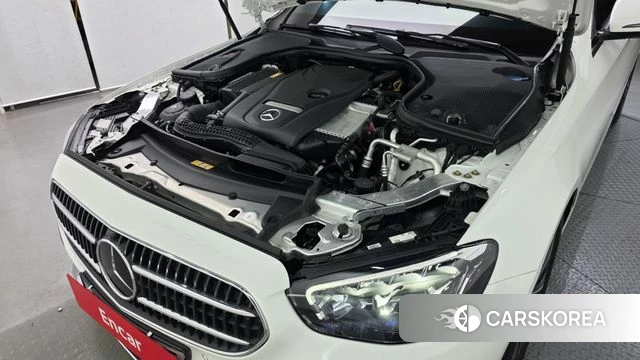 Mercedes-Benz E-Class W213 id 4249756 из Кореи 28