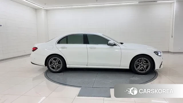 Mercedes-Benz E-Class W213 id 3707351 из Кореи 16