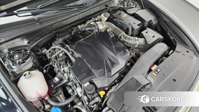 Hyundai Grandeur (GN7) id 4342642 из Кореи 33