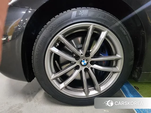 BMW 5 Series (G30) id 3694952 из Кореи 12