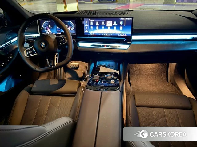 BMW 5 Series (G60) 2026 Черный из Кореи, фото 6