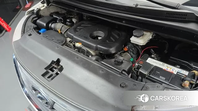 Hyundai The New Grand Starex id 3647411 из Кореи 16