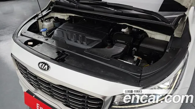 Kia The New Carnival id 2672033 из Кореи 16