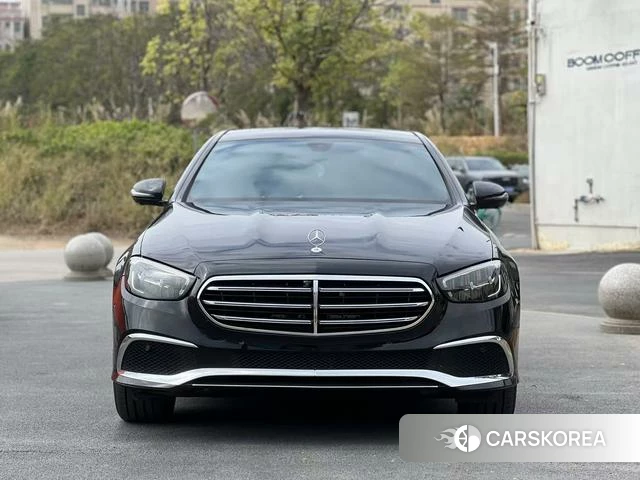 Mercedes-Benz E-class id 4265640 из Китая 14