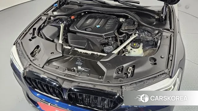 BMW 5 Series (G30) id 3563239 из Кореи 16