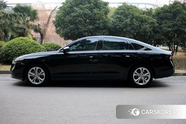 Honda Accord id 4278208 из Китая 14
