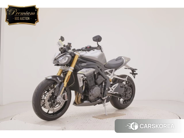 Triumph SPEED TRIPLE RS 2022 из Японии, фото 3