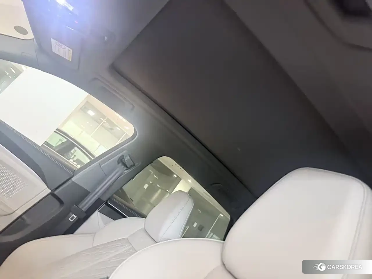Audi Q5L 2026 Champagne/brown из Китая, фото 6