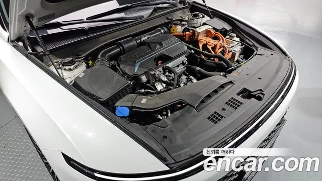 Hyundai Grandeur Hybrid (GN7) id 2867873 из Кореи 16