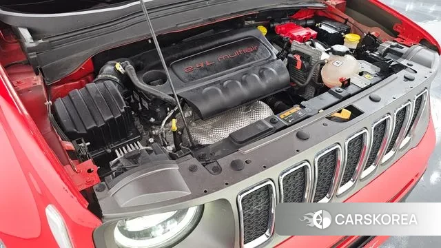 Jeep Renegade id 3390001 из Кореи 16