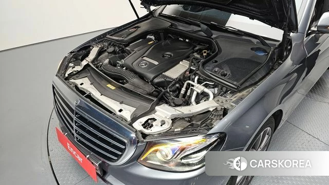 Mercedes-Benz E-Class W213 id 4372003 из Кореи 29