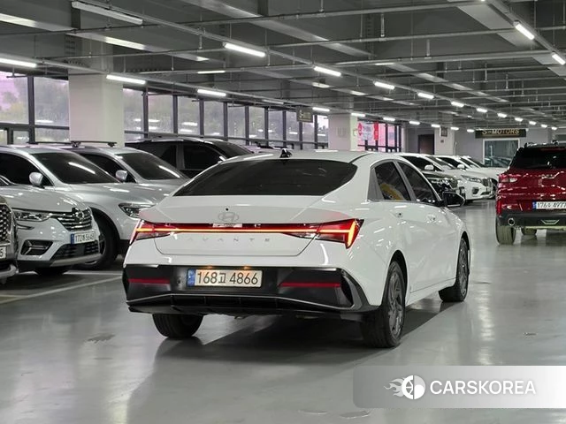 Hyundai The New Avante (CN7) id 4488639 из Кореи 16