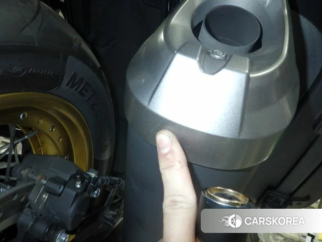 Suzuki V-STROM 1050XT id 3947240 из Японии 28