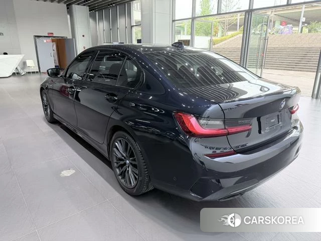 BMW 3 series id 4336315 из Китая 8
