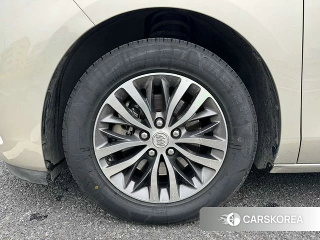 Buick GL8 id 4212621 из Китая 24