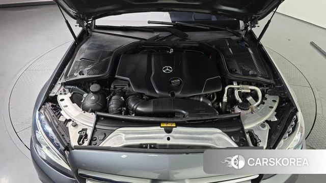 Mercedes-Benz C-Class W205 id 4615453 из Кореи 16
