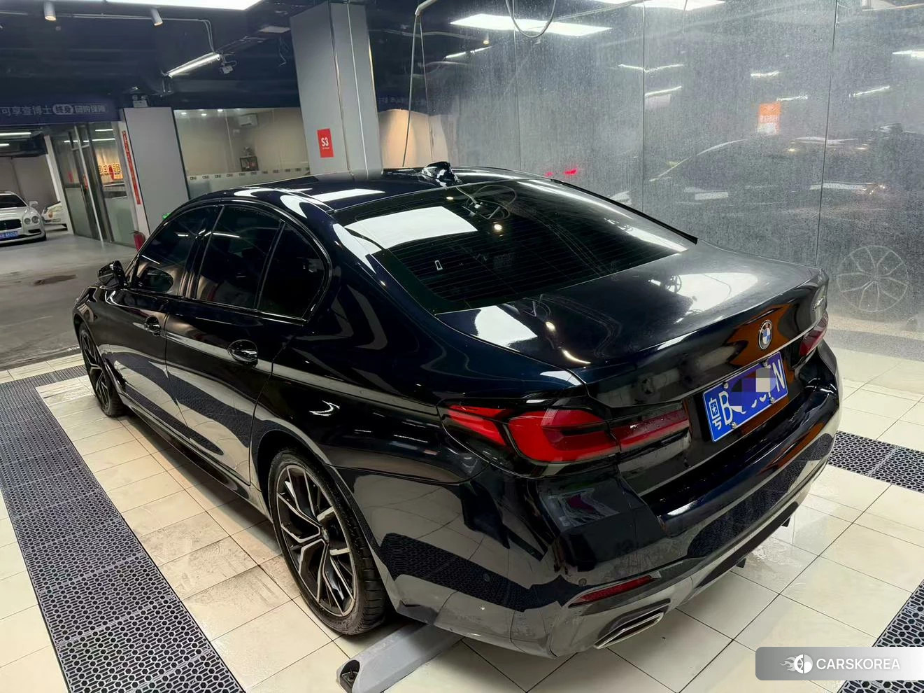 BMW 5 series (imported) 2021 Черный из Китая, фото 6