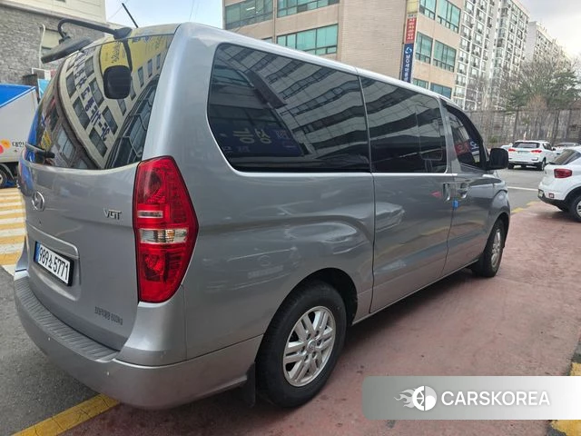 Hyundai The New Grand Starex id 3834769 из Кореи 16