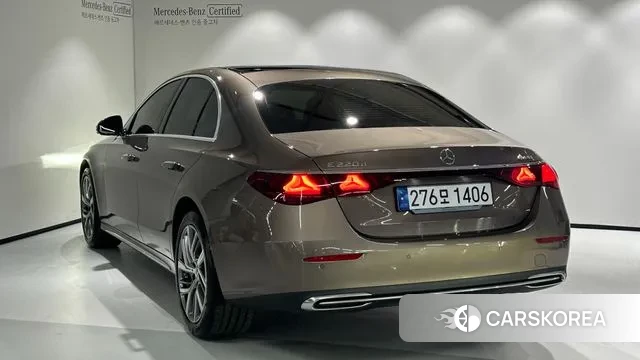 Mercedes-Benz E-Class W214 id 2993063 из Кореи 16