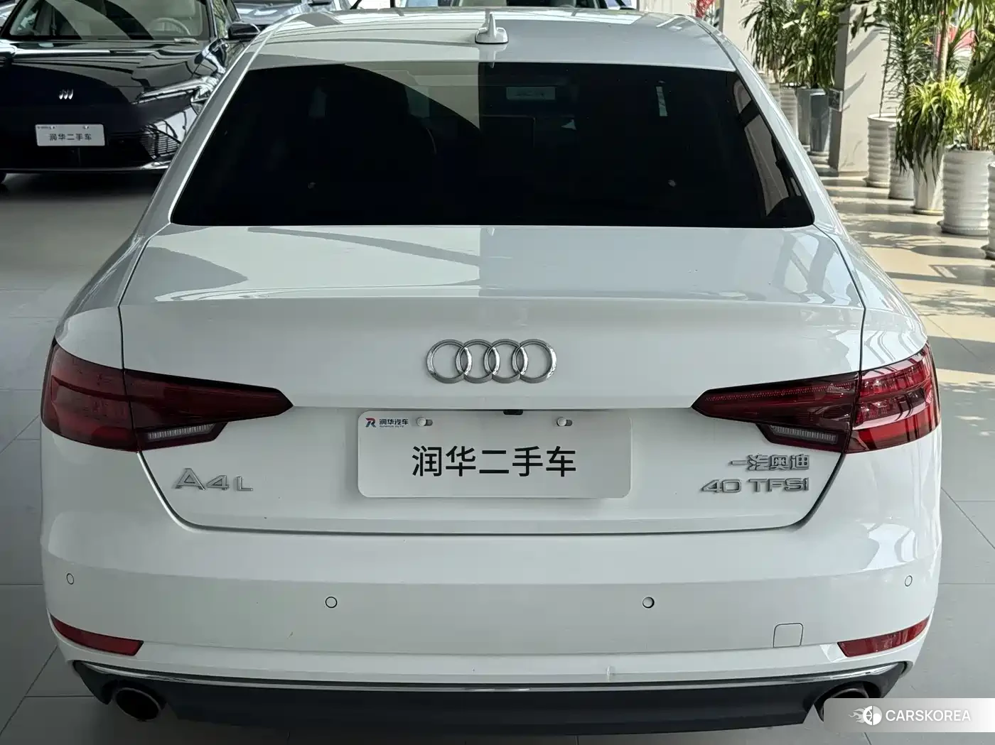 Audi A4L id 4617169 из Китая 11