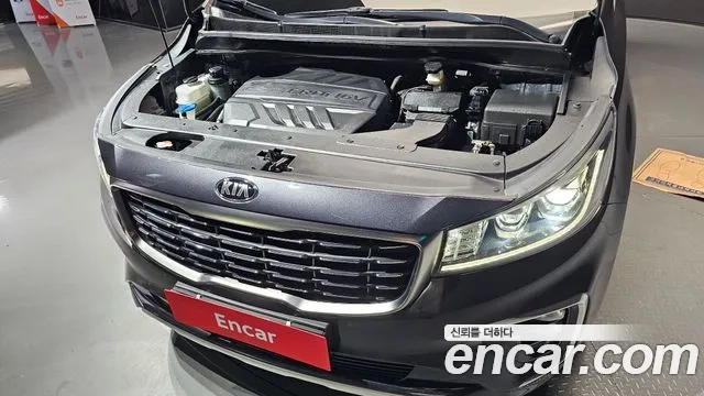 Kia The New Carnival id 2860293 из Кореи 16