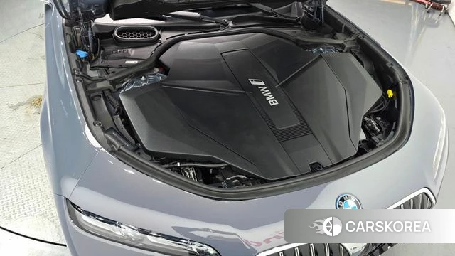 BMW i7 (G70) id 4640554 из Кореи 30