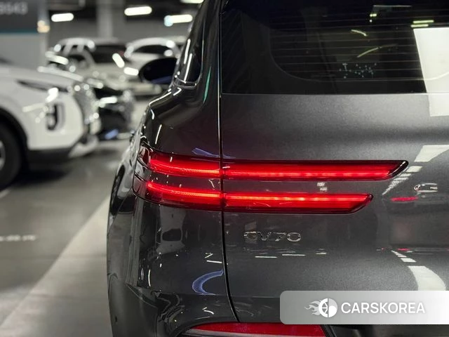 Genesis GV70 id 3823835 из Кореи 16