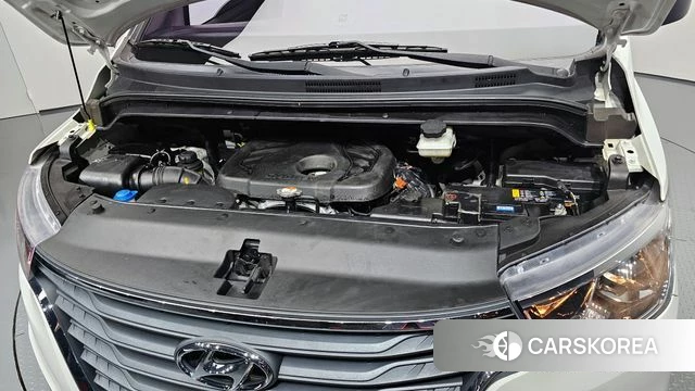 Hyundai The New Grand Starex id 3898842 из Кореи 16