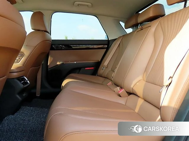 Hyundai Grandeur (GN7) id 4922175 из Кореи 16