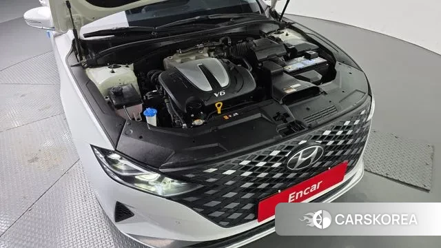 Hyundai The New Grandeur IG id 3379728 из Кореи 16