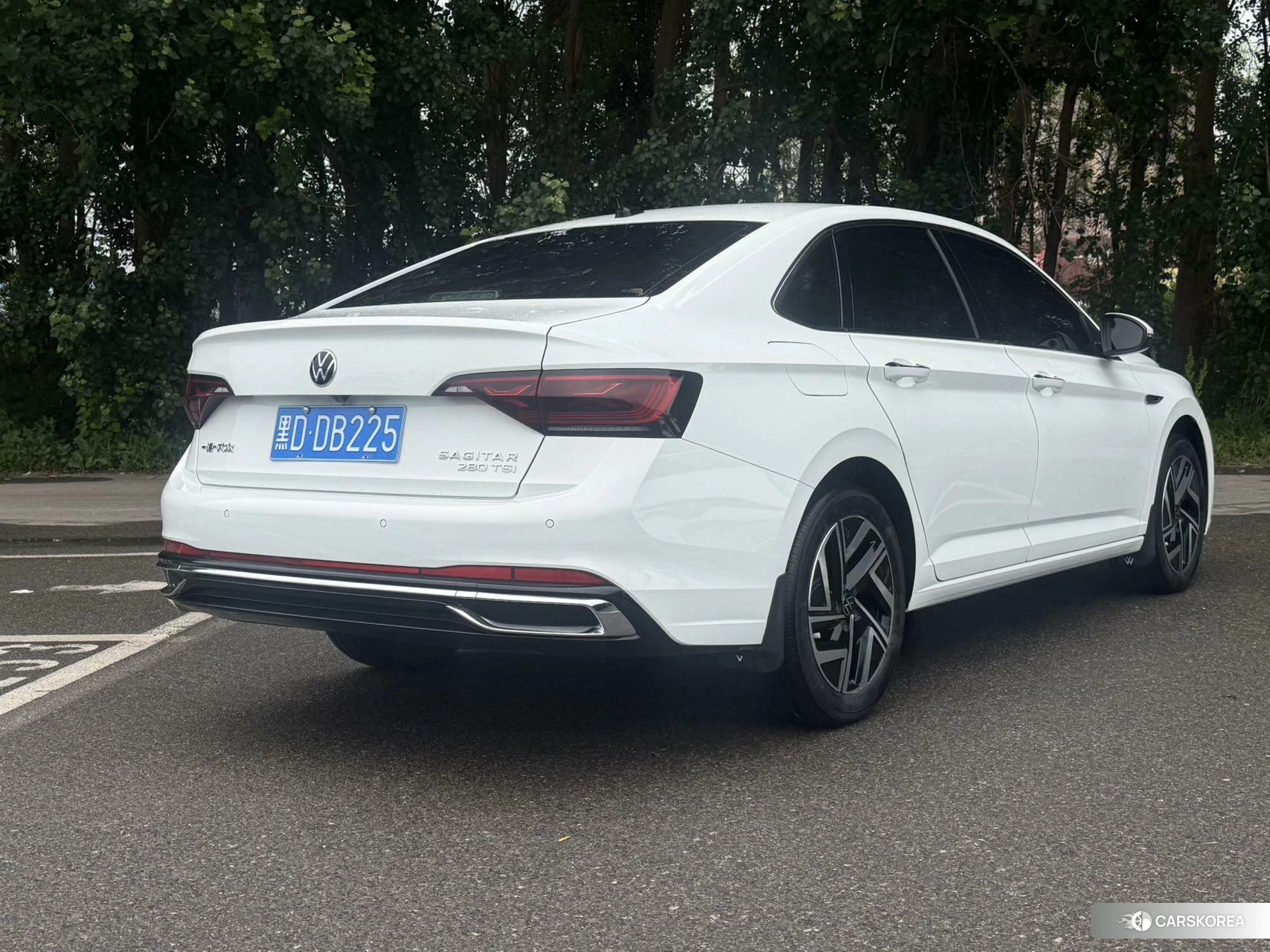 Volkswagen Sagitar id 4468085 из Китая 16
