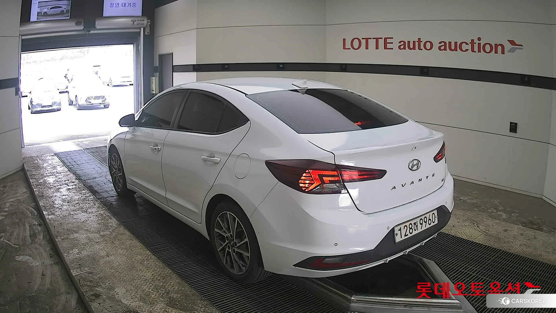 Hyundai Avante id 3875788 из Кореи 32