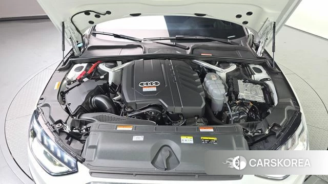 Audi A4 (B9) id 4591072 из Кореи 30