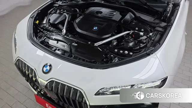 BMW 7 Series (G70) id 3555104 из Кореи 16