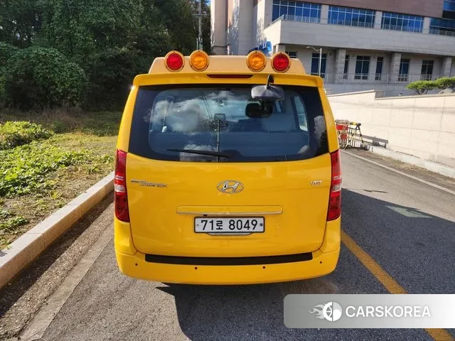 Hyundai The New Grand Starex id 3288358 из Кореи 16