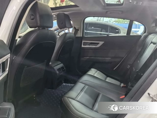 Jaguar XEL 2019 Белый из Китая, фото 6