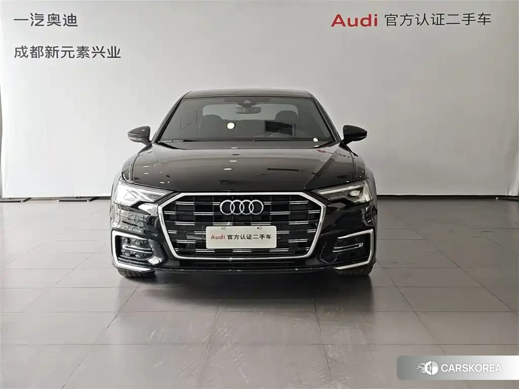 Audi A6L id 4606882 из Китая 11